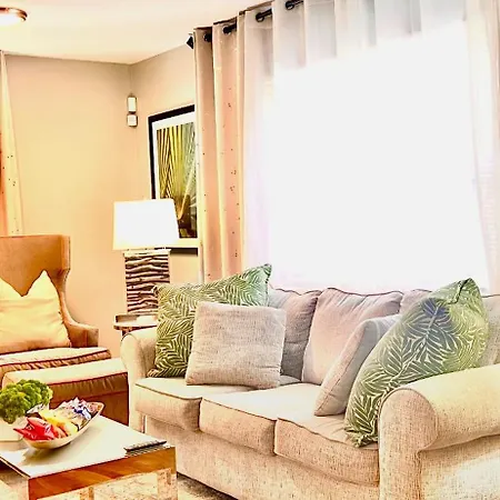 Modern 3Br Retreat, 15 Mins To Atl Airport, Fenced Yard & Free Parking Villa